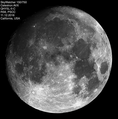 2011年12月12日晚的月亮形状